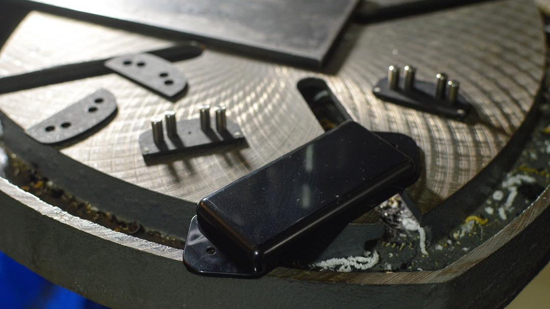 An insight into the McNelly Custom Pickups process