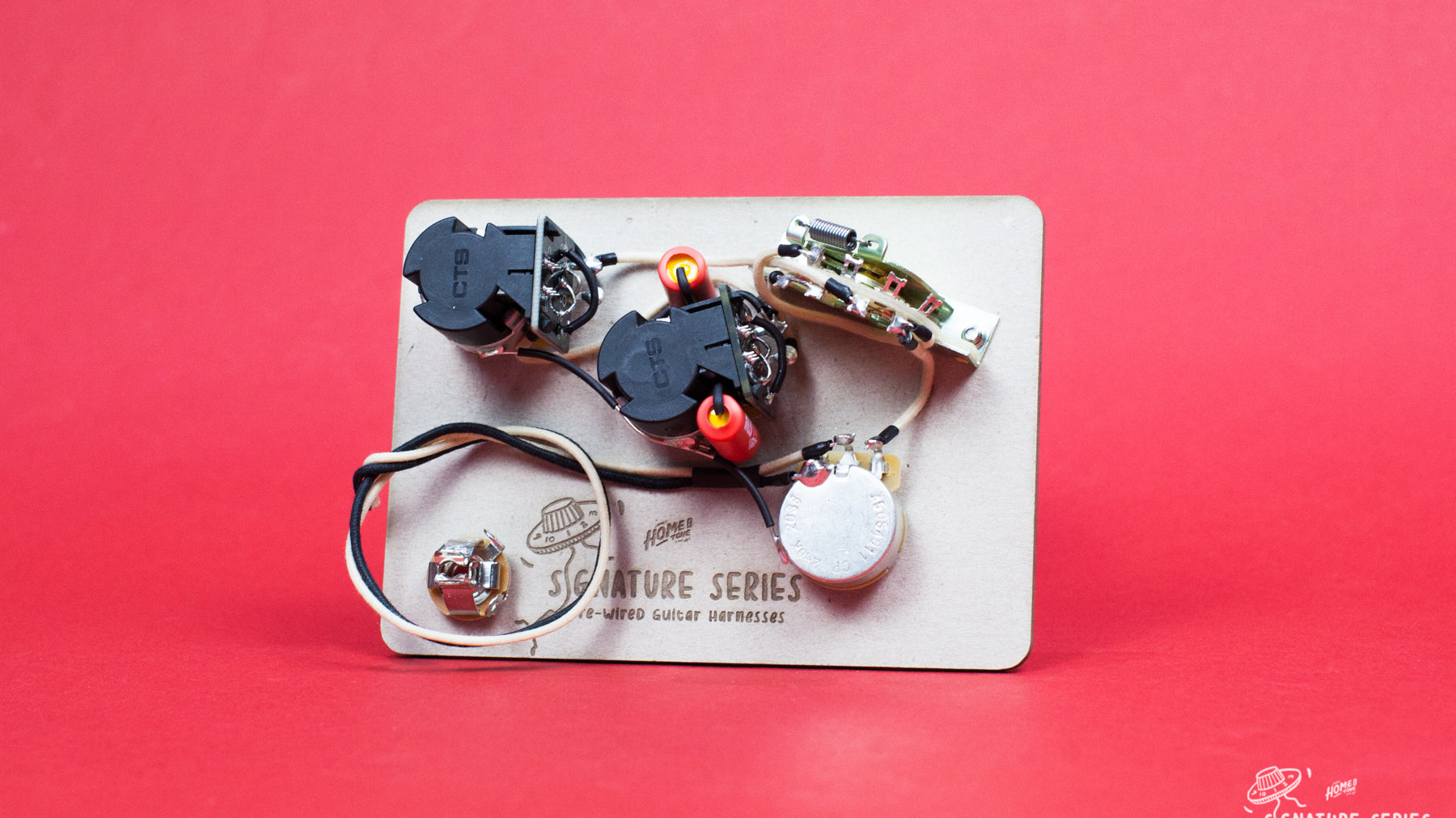Two new strat wiring kits join the Signature Series range!