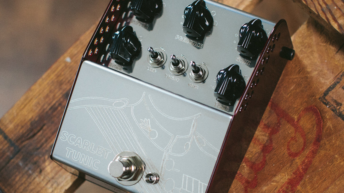 All new pedal from ThorpyFX just launched! 'The Scarlet Tunic' - Analog amp emulator