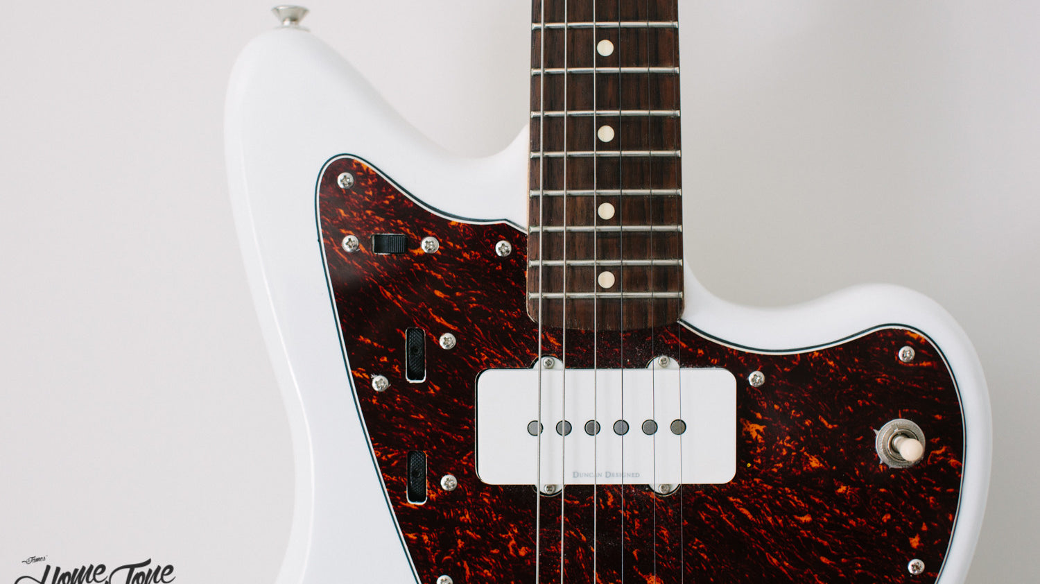 Project Offset Phase One - A Squier Vintage Modified Jazzmaster goes under the knife