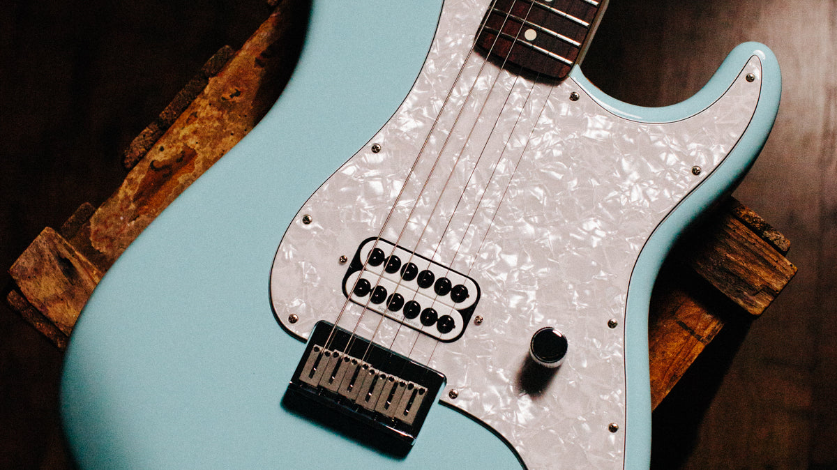 My first, and honest look at the 2023 reissue Tom Delonge Strat