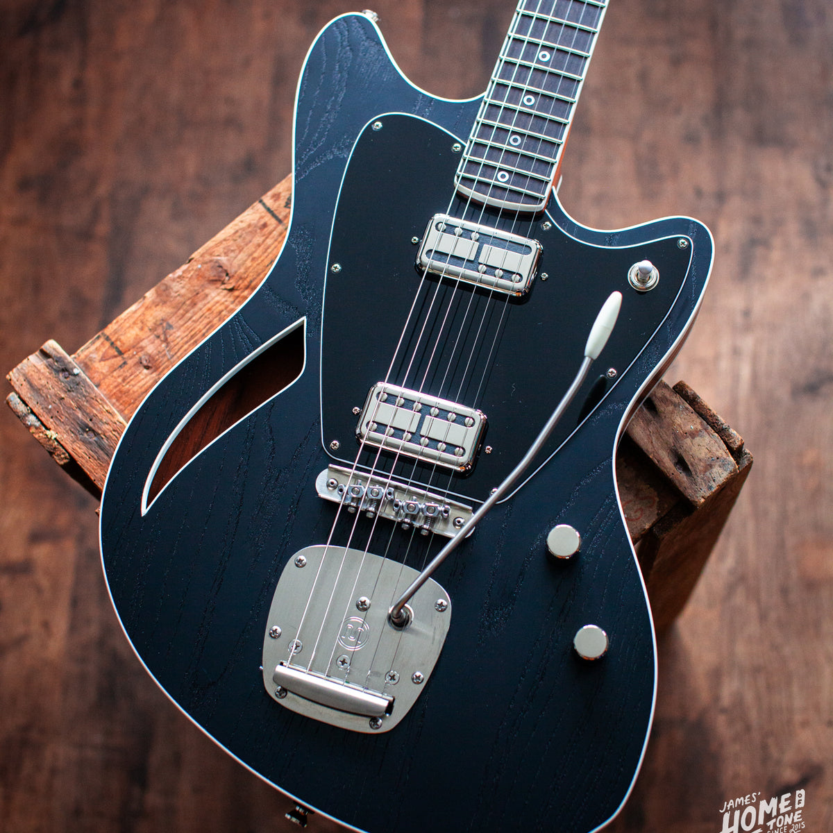 Guitar stock spotlight Custom spec Jennings Voyager 'Deluxe' James