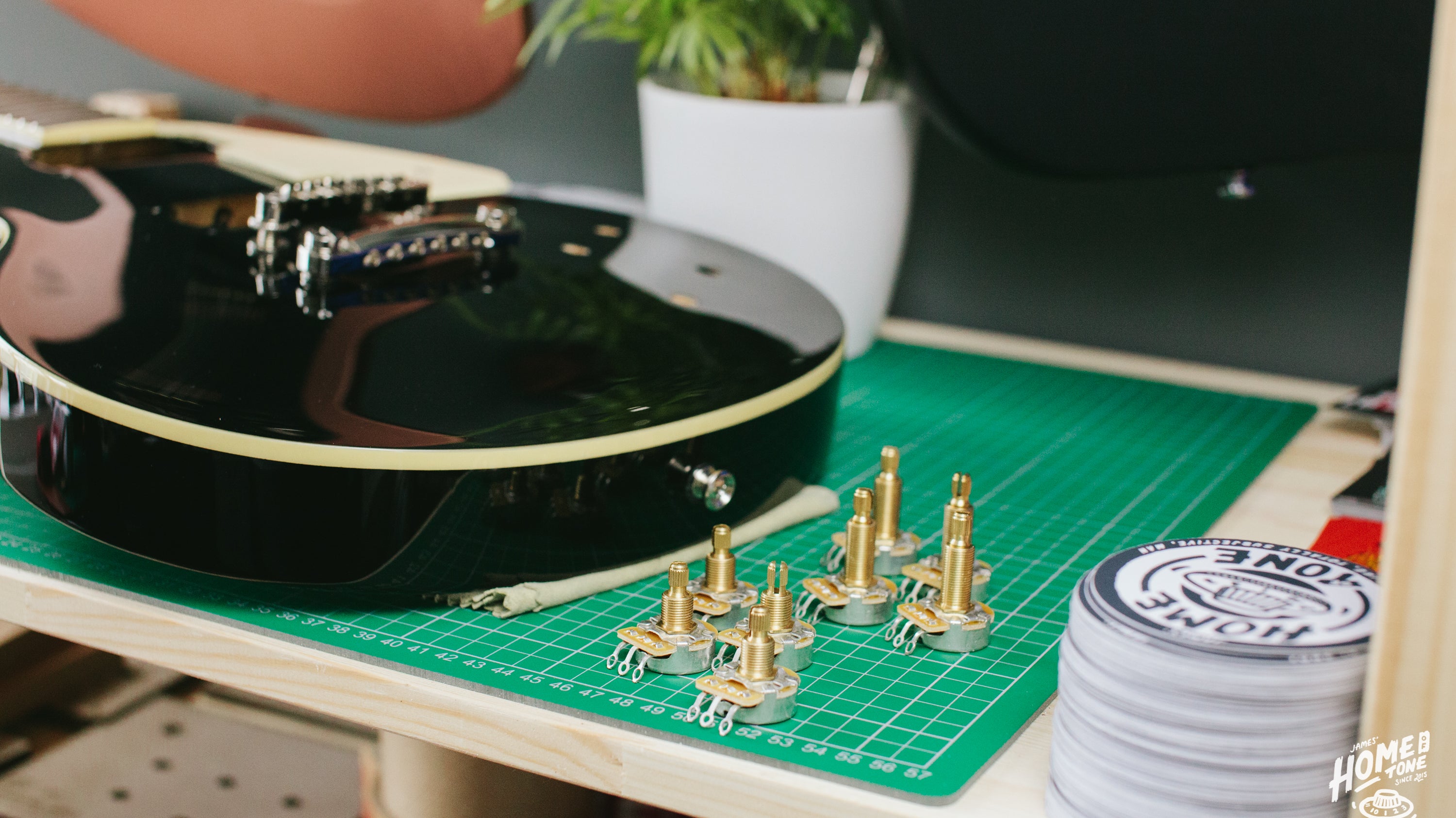 How to guide - Making your own 50s or modern style harness/loom (pots section)