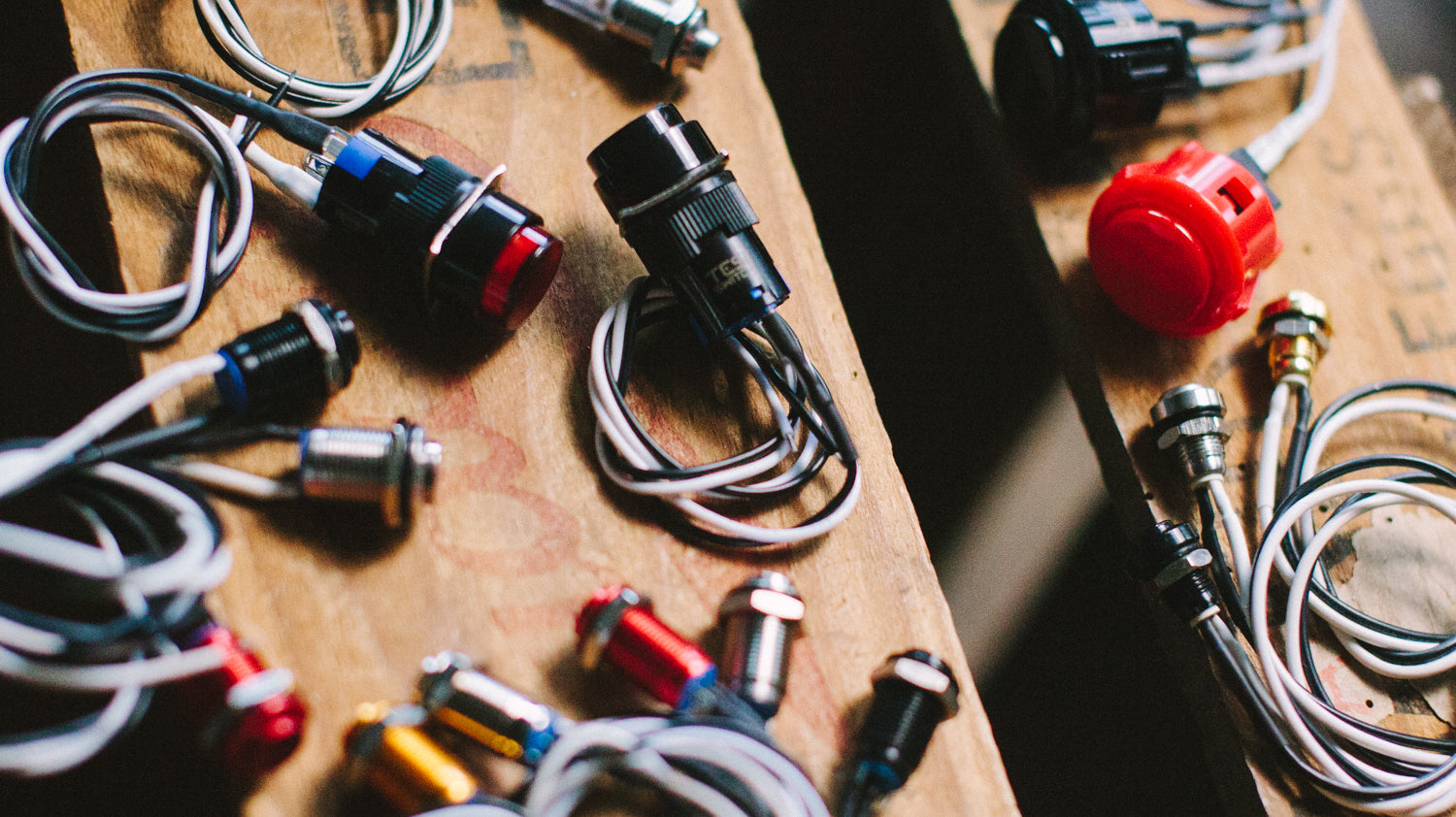 Introducing Tesi Switch to the Home of Tone! Quality kill switches specifically designed for guitars