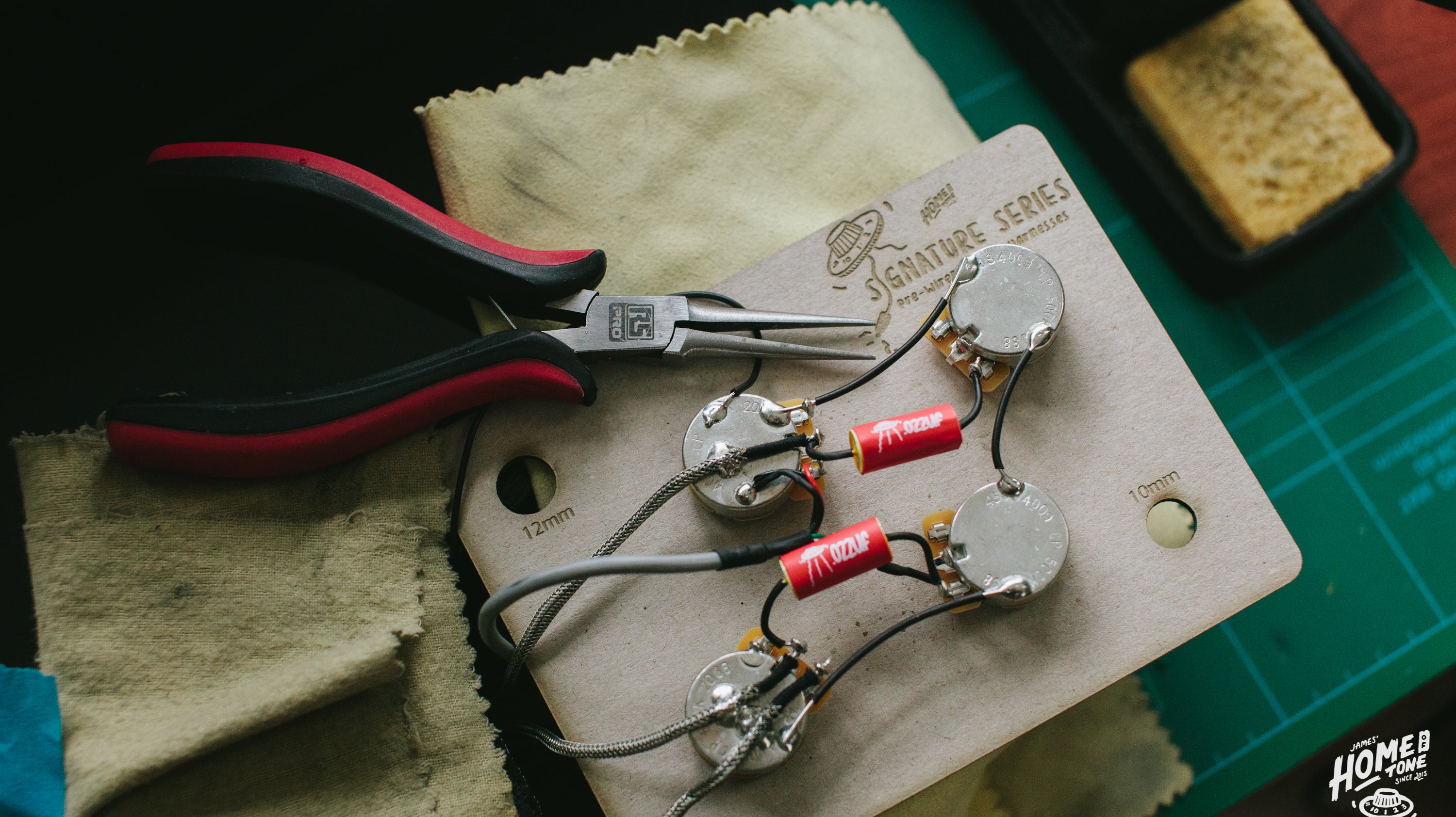 Dependent and independent volume controls and your Gibson!