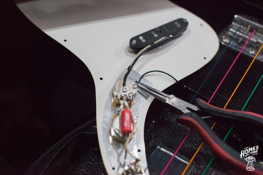 How-to guide - Installing a new pre-wired harness and pickup swap on a Bronco Bass