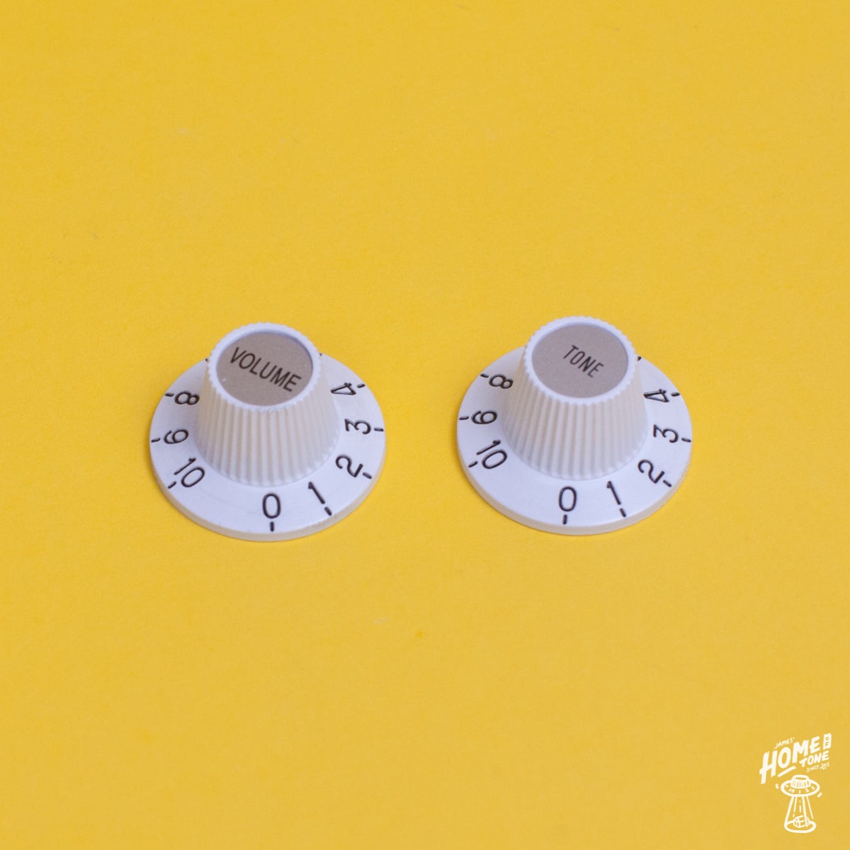 Control knobs and switch tips for Jazzmasters