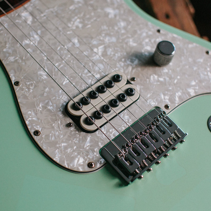 Tom Delonge signature Strat parts