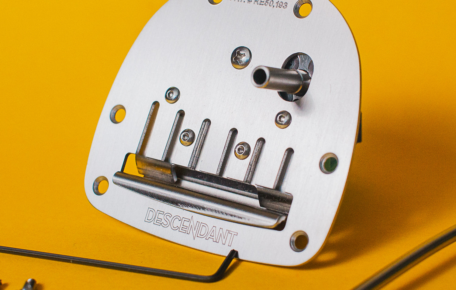 2026 Descendant vibrato unit right handed