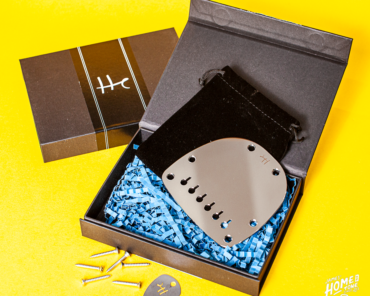 Halon Guitar Parts hardtail vibrato plate in chrome finish