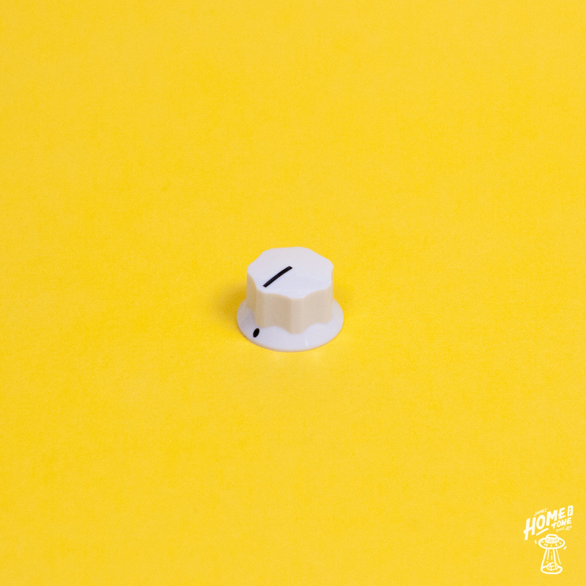 MXR style control knob in cream