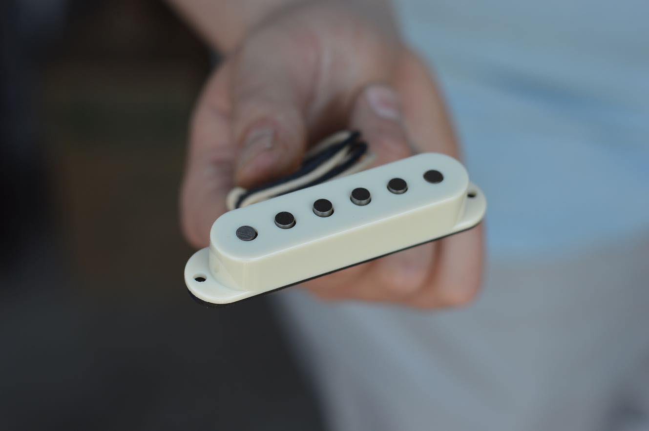 McNelly Pickups launch the 'Silvercaster' Strat pickup set