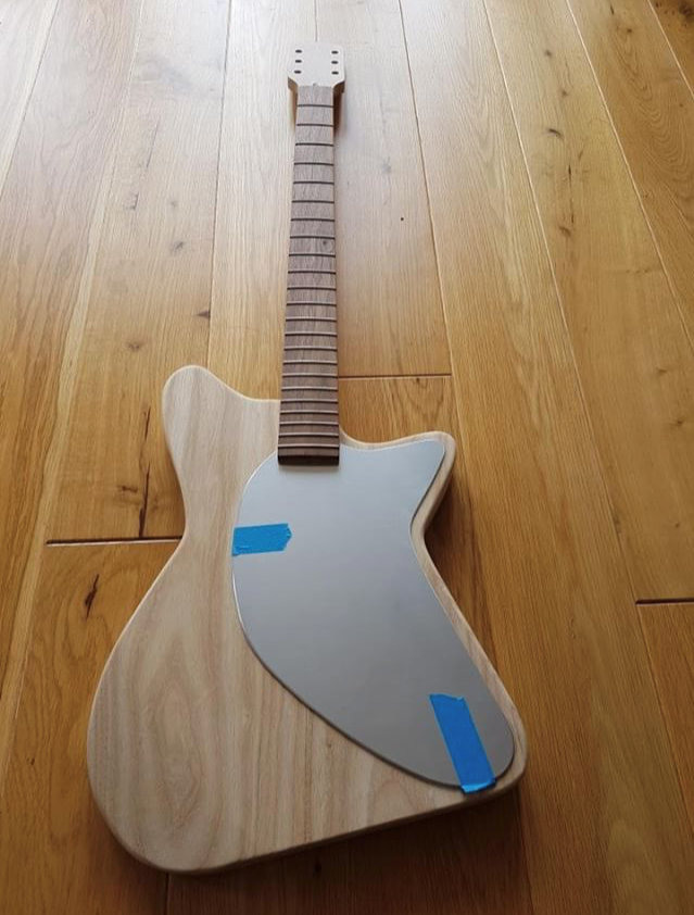 Friendships - The real 'USP' of handmade, custom instruments? - My Odessa Deadbeat Baritone build