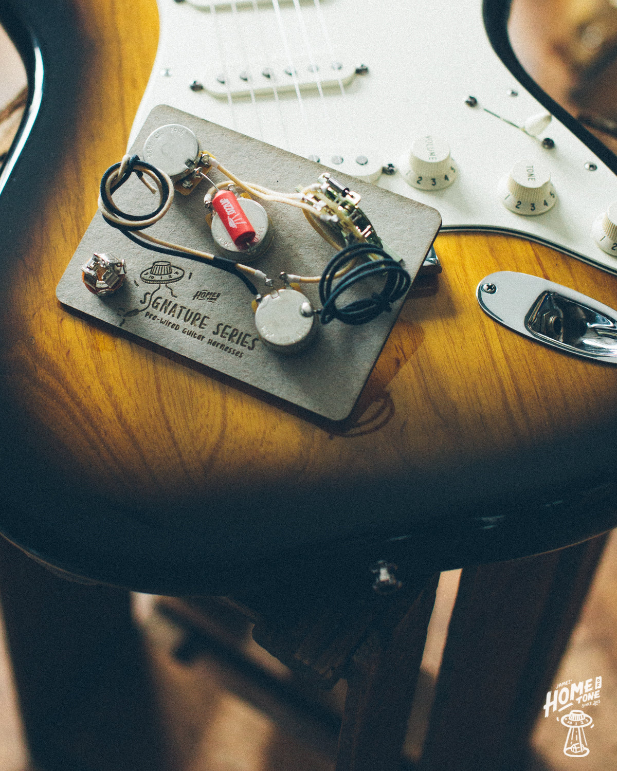 Guitar pot grounding; Wire or shielding, which is best?