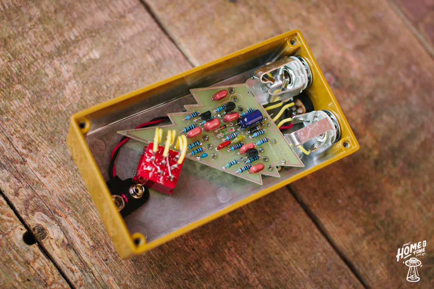 'More than' Yellowcake Fried Gold overdrive demo from 15 Second Gear Demos