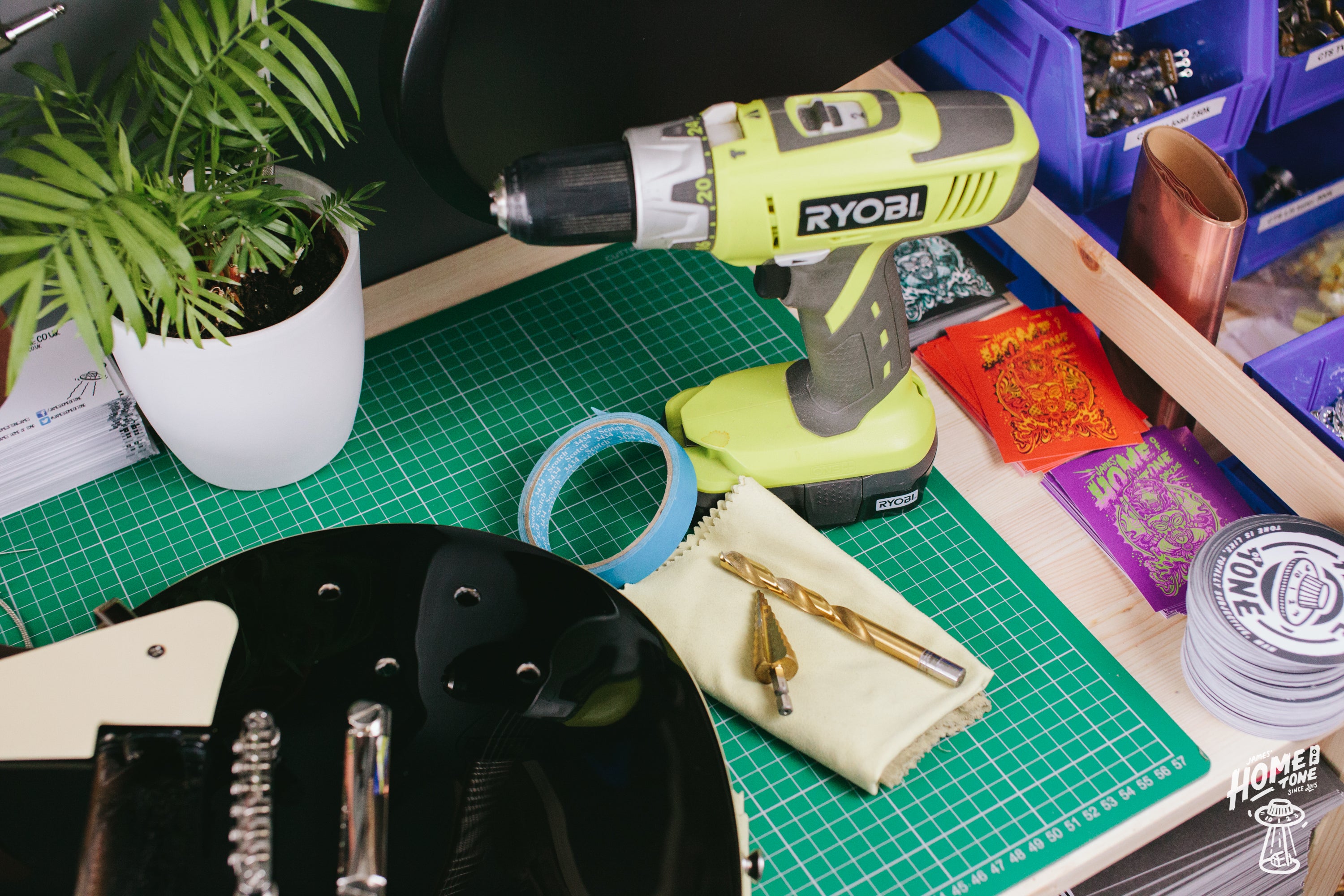 How to Guide - Les Paul Re-Wire Pt.2 Drilling out the pot mounting holes to suit CTS/imperial sized pots