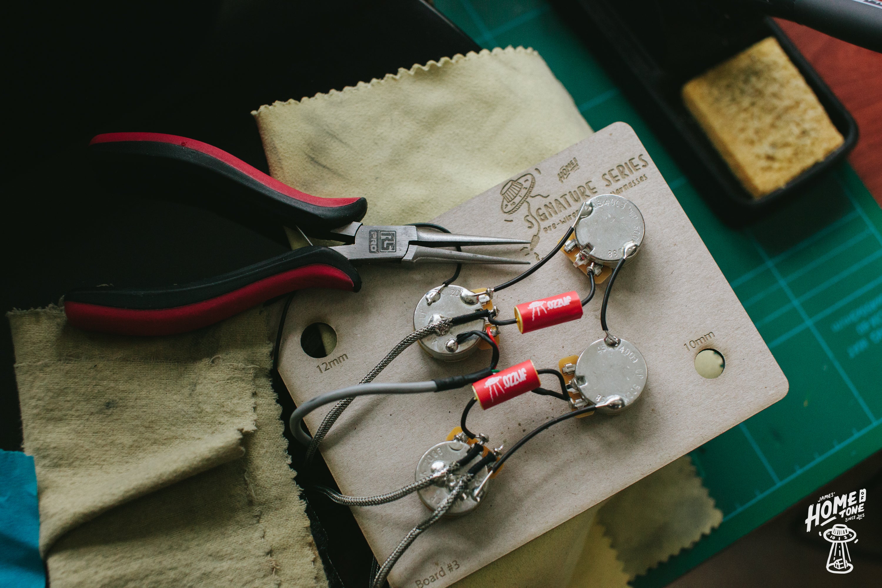 Dependent and independent volume controls and your Gibson!