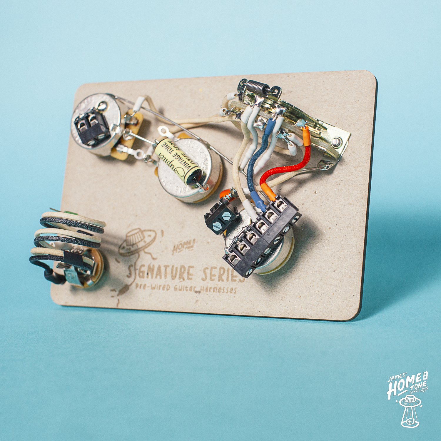 Home of Tone Solderless Series HSS Stratocaster harness wiring loom