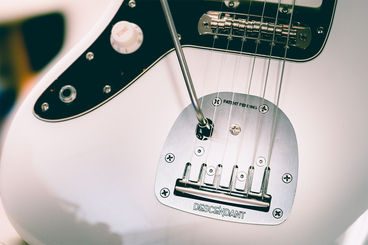 Descendant Vibrato Unit 2026 spec - Right Handed – Home of Tone Ltd Descendant Vibrato Unit 2026 spec - Right Handed – Home of Tone Ltd