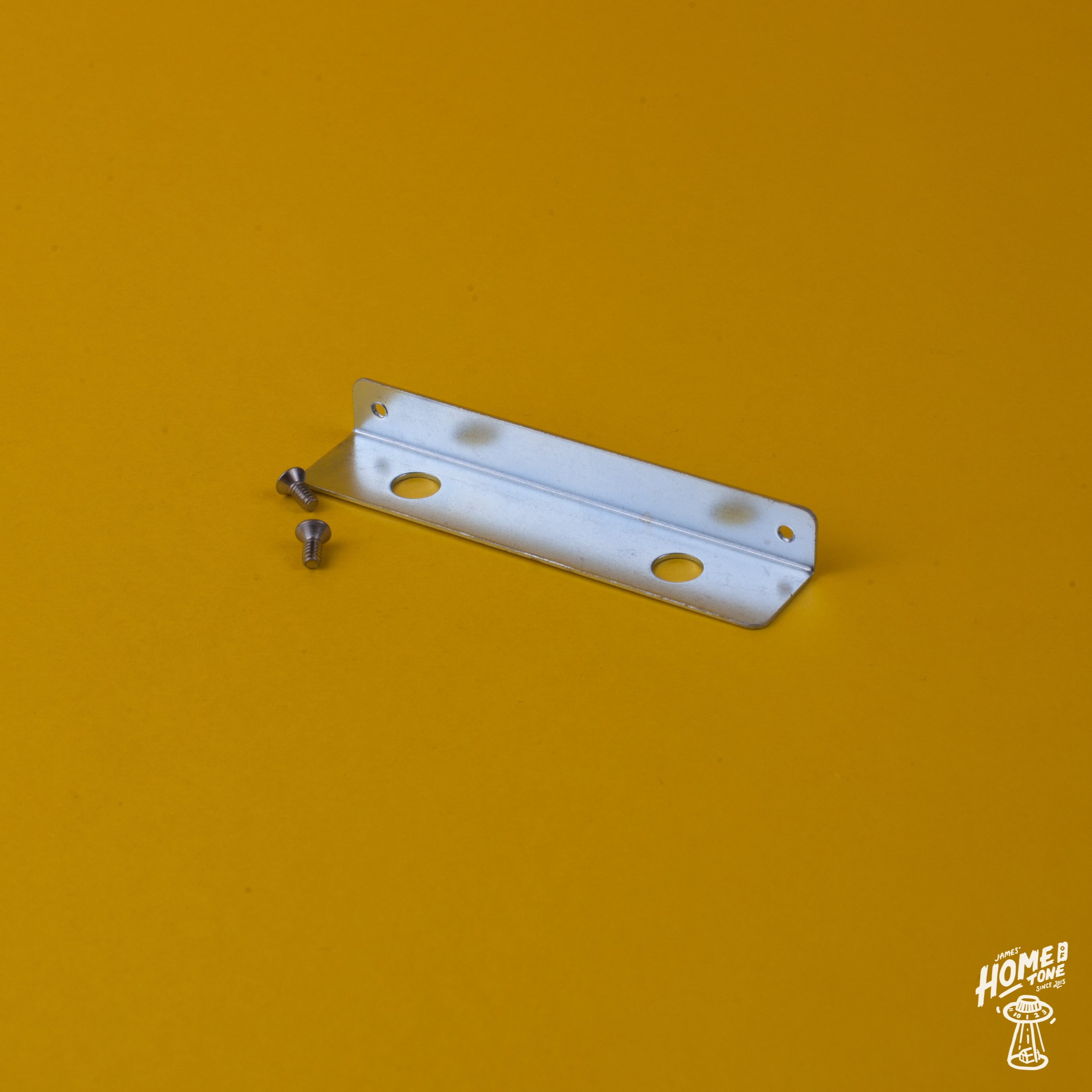 Right angle bracket for Jazzmaster pickguard with mounting