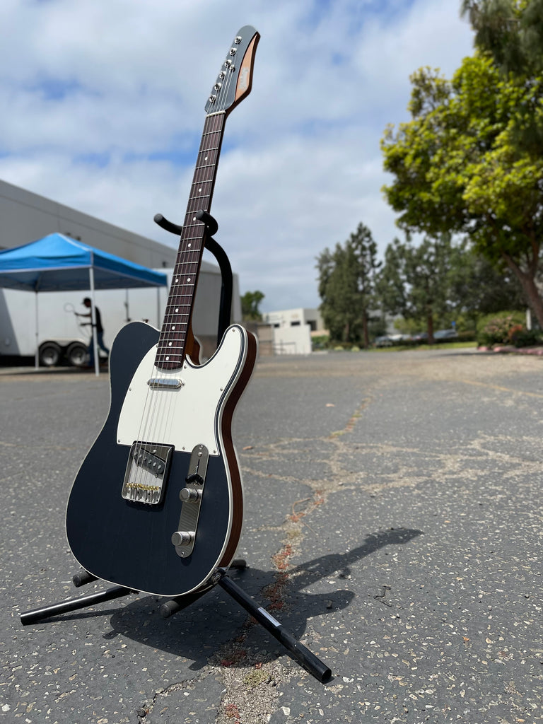 Double bound guitar deals